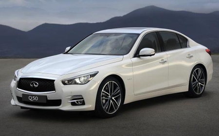 L’Infiniti Q50 remporte un comparatif d’Autonet face à la TLX