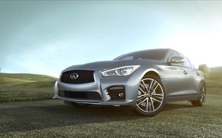 Infiniti Q50 Hybride 2014 – Agrément à faible consommation